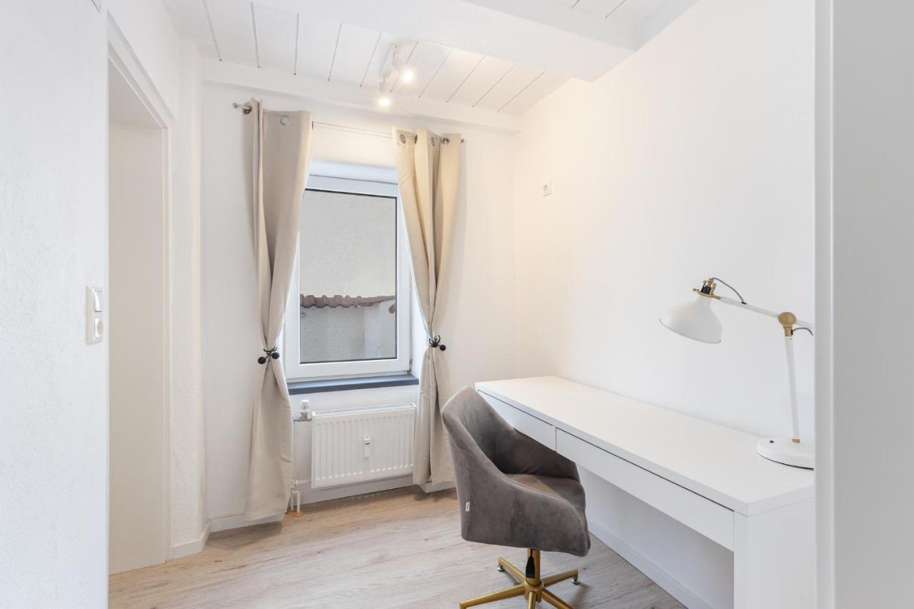 Terrace Apartment With 5 Rooms, Whirlpool And Bbq Аугсбург Экстерьер фото